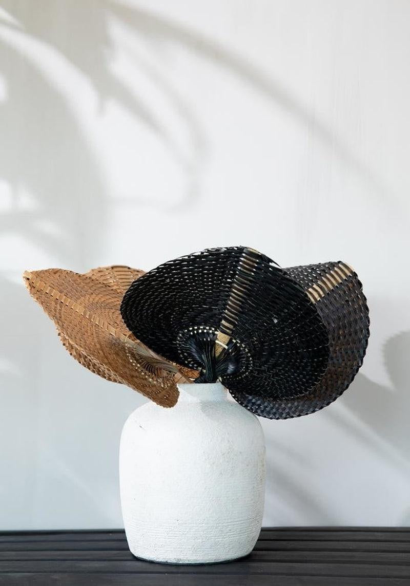 Bazar Bizar Grijze Betonlook Vaas Peaky M