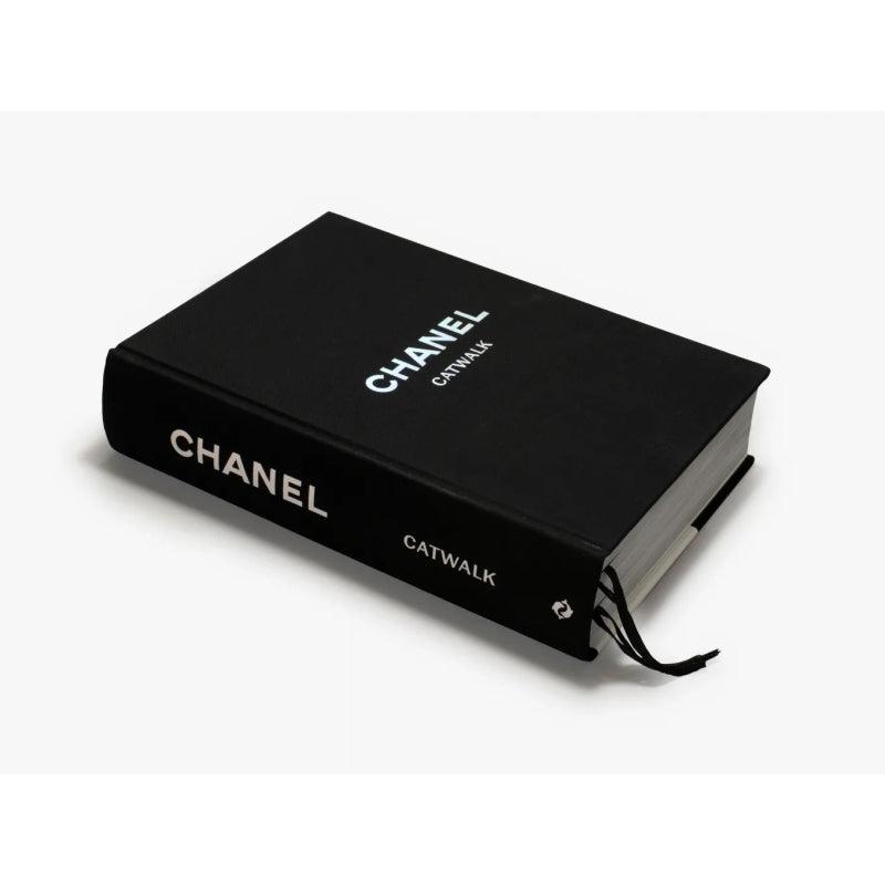 Chanel Catwalk Dik Boek