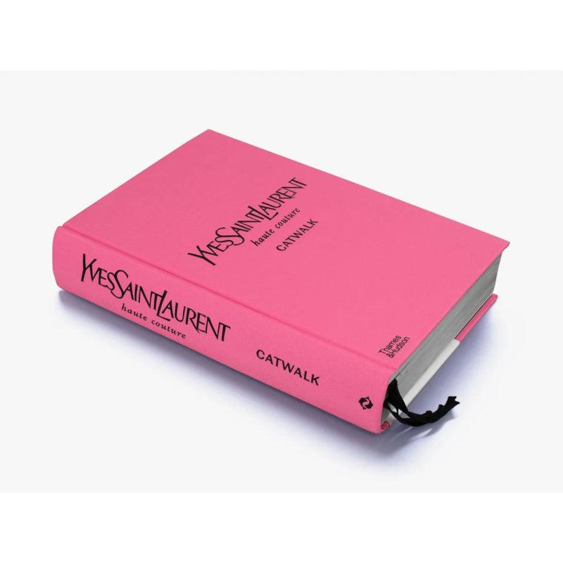 Yves Saint Laurent Catwalk Dik Boek
