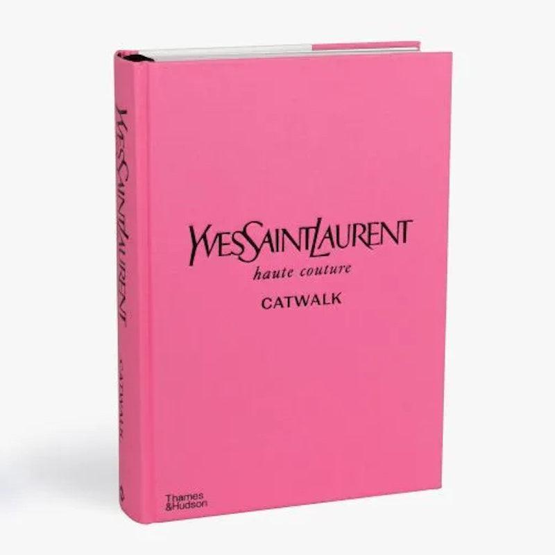 Yves Saint Laurent Catwalk Dik Boek